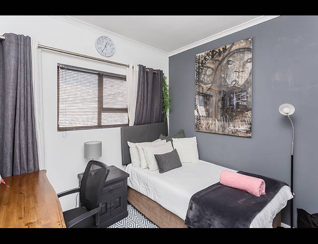 4 BEDROOM HOUSE FOR SALE IN PARKLANDS